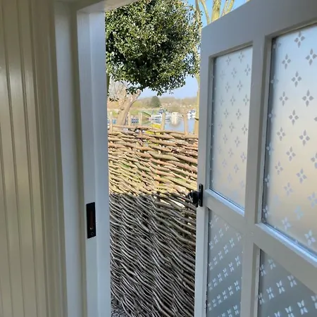 The Hut By The River York